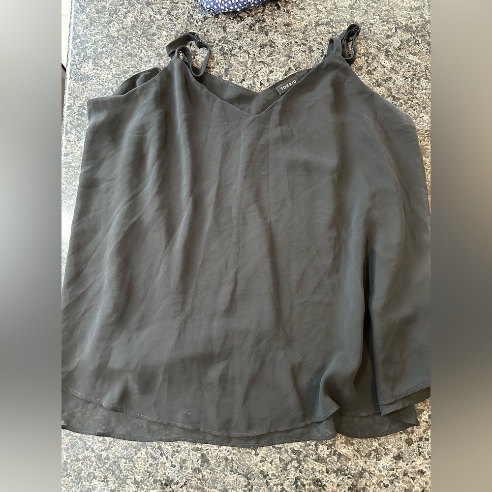 Torrid black cami size 1(14/16)